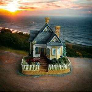 VNTG House "Handy Andy" Malloy's House Figurine Liberty Falls Collectible Statue